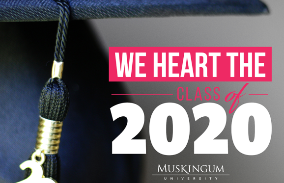 mortar board hat with graphic text that says "we heart the class of 2020"