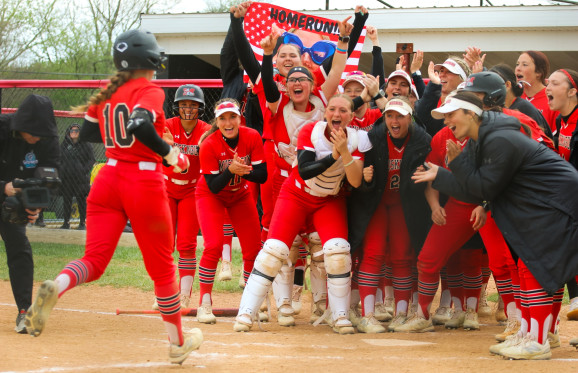 Muskingum University Softball Team