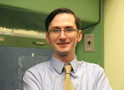 Seth Barrett headshot