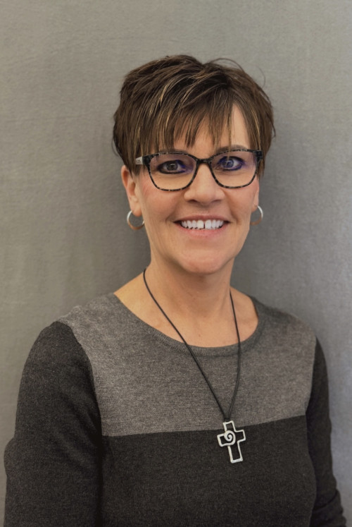 Headshot Dr. Terra Armstead